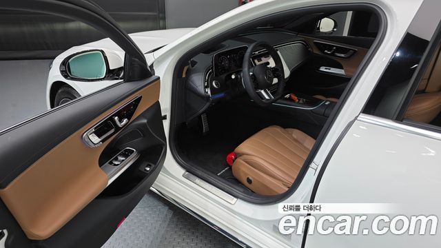 Mercedes-Benz E-Class E200 AMG Line