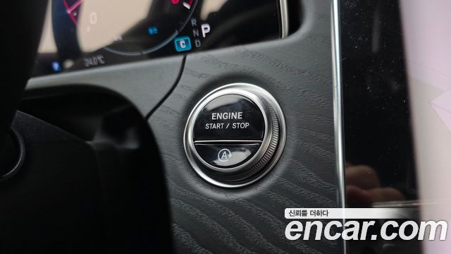 Mercedes-Benz E-Class E200 AMG Line