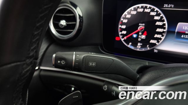 Mercedes-Benz E-Class E300 4MATIC Avnatgarde
