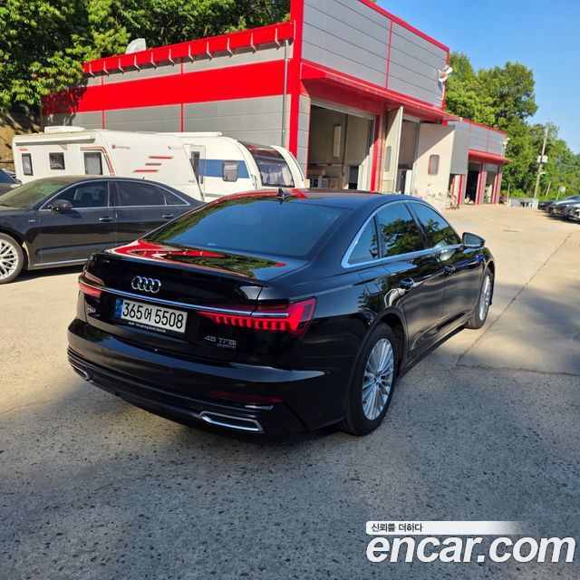 Audi A6 45 TFSI Quattro Premium