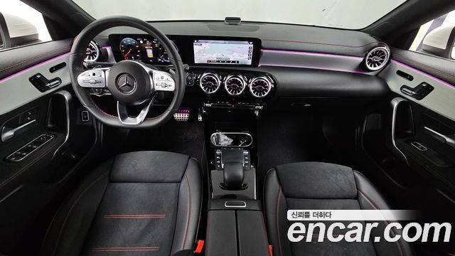 Mercedes-Benz CLA-Class CLA250 4MATIC