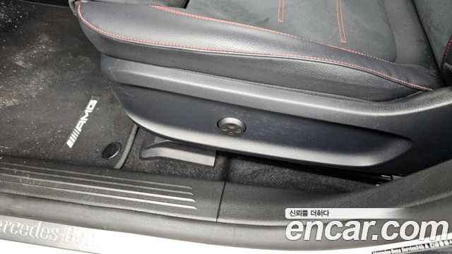 Mercedes-Benz CLA-Class CLA250 4MATIC