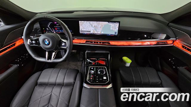 BMW 7-Series 740i xDrive M Sport