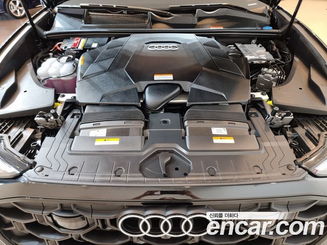 Audi Q8 55 TFSI Quattro Premium
