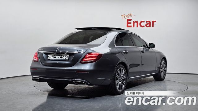 Mercedes-Benz E-Class E450 4MATIC Exclusive