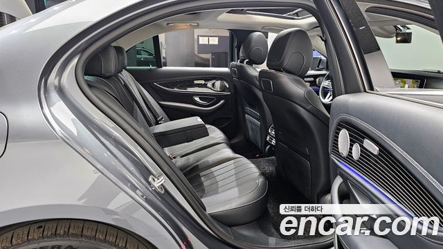 Mercedes-Benz E-Class E450 4MATIC Exclusive