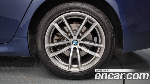 BMW 5-Series 520d M Sport Package Plus