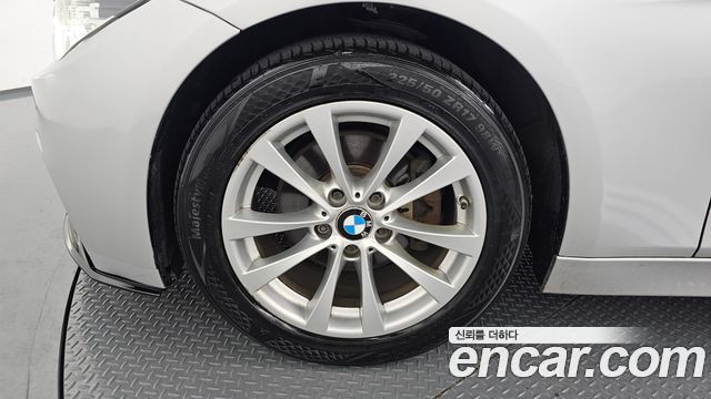 BMW 3-Series 320d