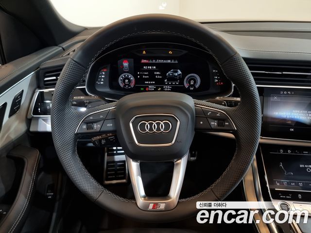 Audi Q8 55 TFSI Quattro Premium