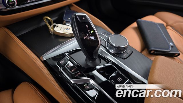 BMW 5-Series 520i M Sport