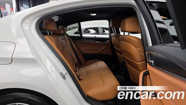 BMW 5-Series 520i M Sport