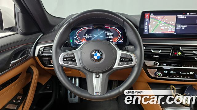 BMW 5-Series 520i M Sport