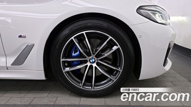 BMW 5-Series 520i M Sport
