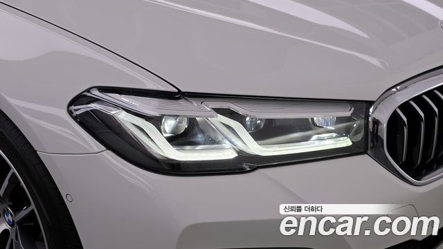BMW 5-Series 520i M Sport