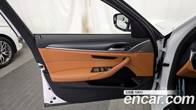 BMW 5-Series 520i M Sport