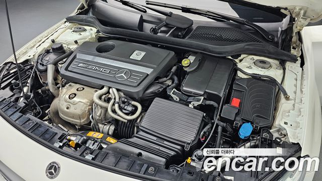 Mercedes-Benz GLA-Class GLA45 AMG 4MATIC