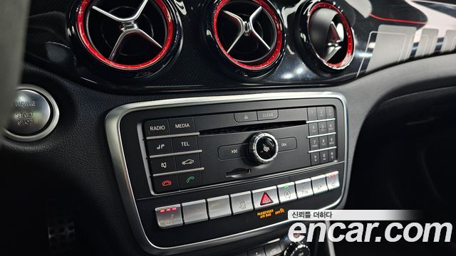 Mercedes-Benz GLA-Class GLA45 AMG 4MATIC