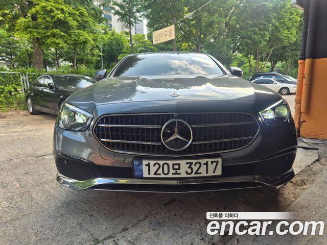 Mercedes-Benz E-Class E350 4MATIC Avantgarde