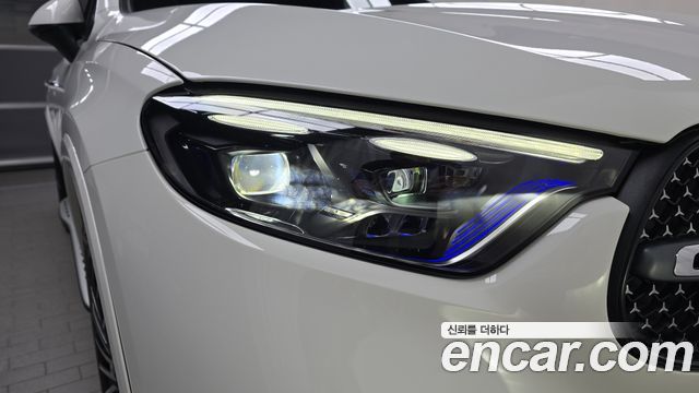 Mercedes-Benz GLC-Class GLC300 4MATIC Coupe