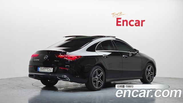 Mercedes-Benz CLA-Class CLA250 4MATIC