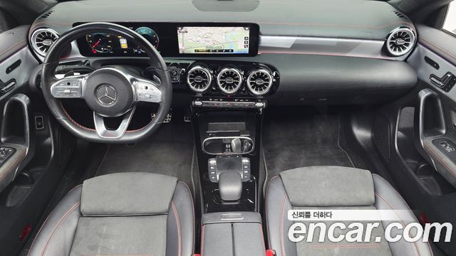 Mercedes-Benz CLA-Class CLA250 4MATIC