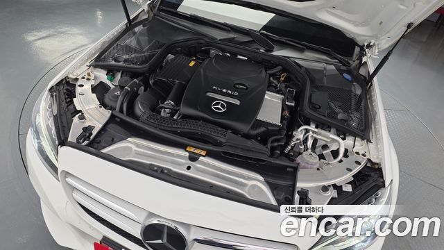 Mercedes-Benz C-Class C350e