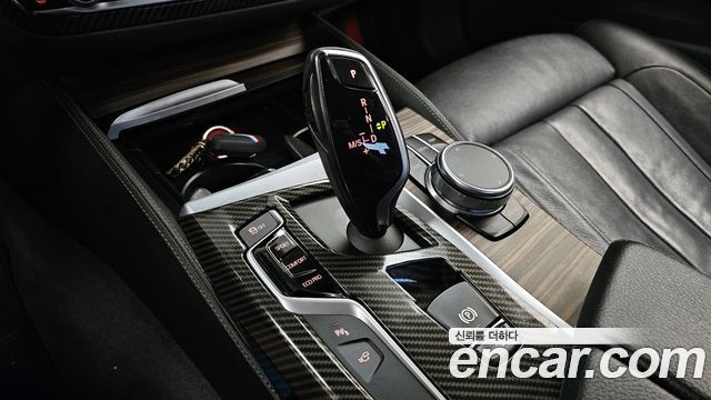 BMW 5-Series 530i xDrive M Sport Package Plus