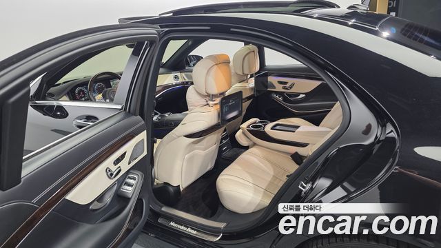 Mercedes-Benz S-Class S560L 4MATIC