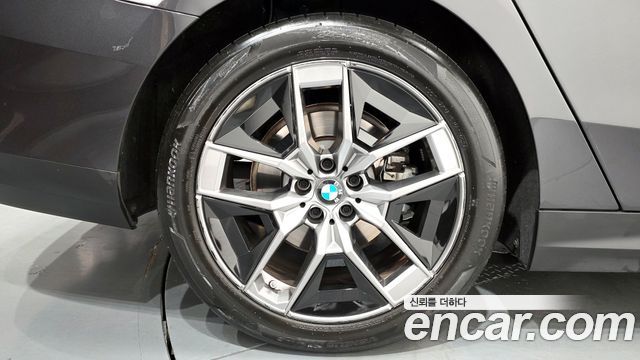 BMW 5-Series 520i