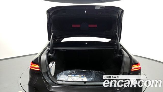 BMW 5-Series 520i