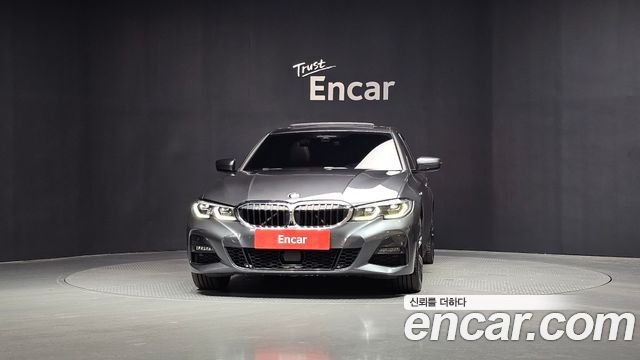 BMW 3-Series 330i xDrive M Sport
