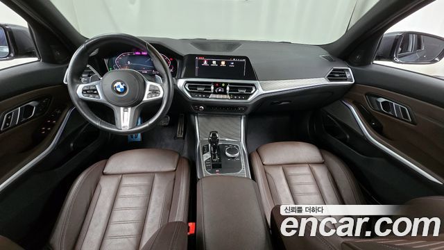 BMW 3-Series 330i xDrive M Sport