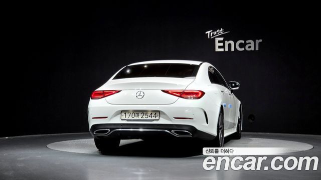 Mercedes-Benz CLS-Class CLS300d AMG Line