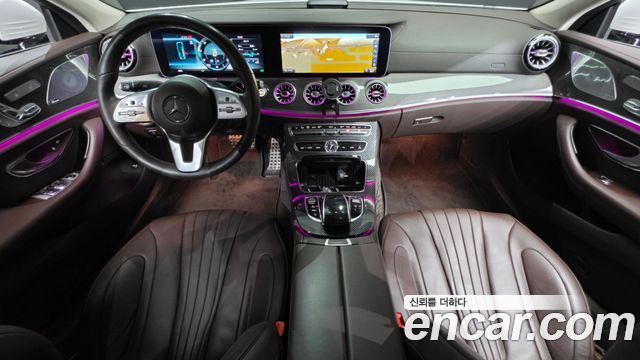 Mercedes-Benz CLS-Class CLS300d AMG Line