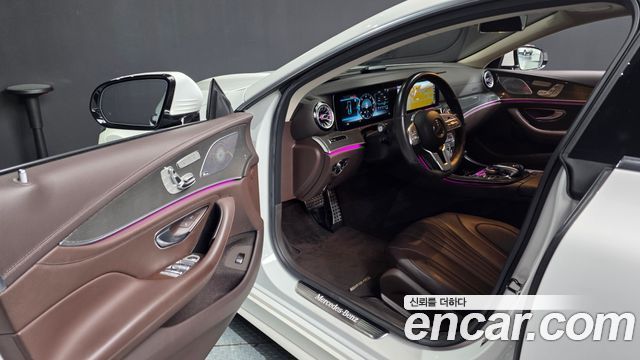Mercedes-Benz CLS-Class CLS300d AMG Line
