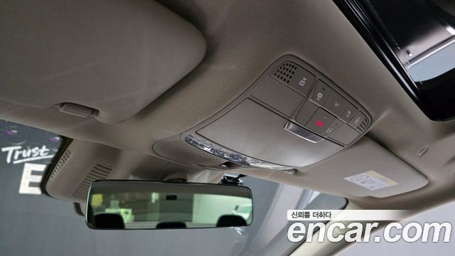 Mercedes-Benz CLS-Class CLS300d AMG Line