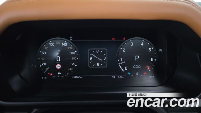 Land Rover Defender 110 P300 X-Dynamic SE