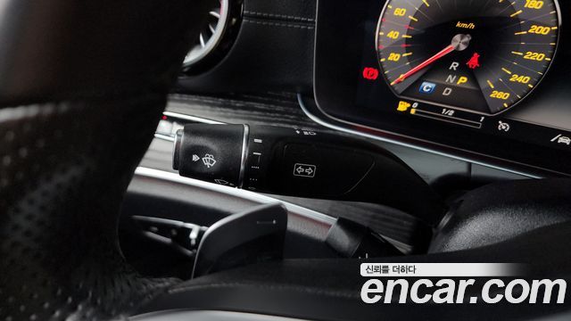 Mercedes-Benz E-Class E220d Coupe
