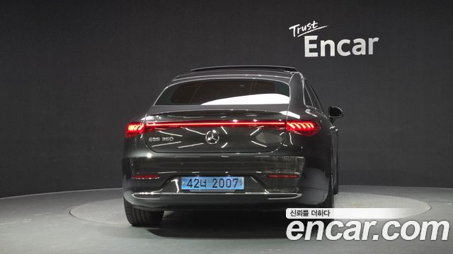 Mercedes-Benz EQS EQS350