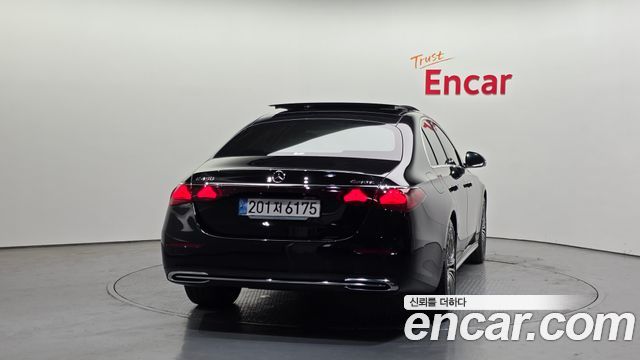 Mercedes-Benz E-Class E450 4MATIC Exclusive