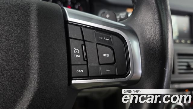 Land Rover Discovery Sport 2.0 TD4 SE (150PS)