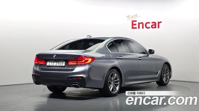 BMW 5-Series 530i M Sport Package Plus