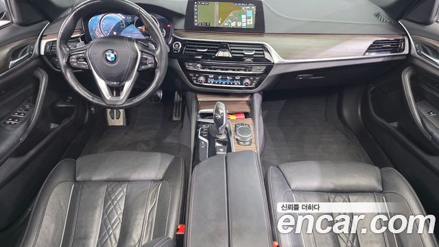 BMW 5-Series 530i M Sport Package Plus