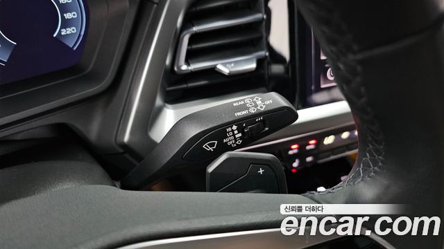 Audi Q4 e-tron 40 Premium