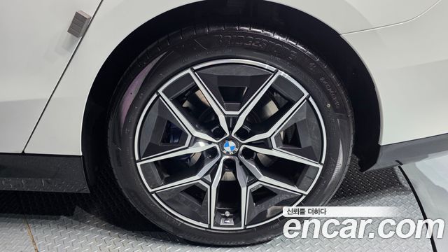 BMW 5-Series 520i M Sport