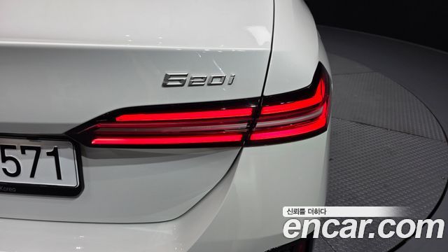BMW 5-Series 520i M Sport