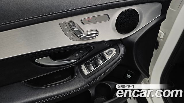 Mercedes-Benz GLC-Class GLC220 d 4MATIC Premium Coupe