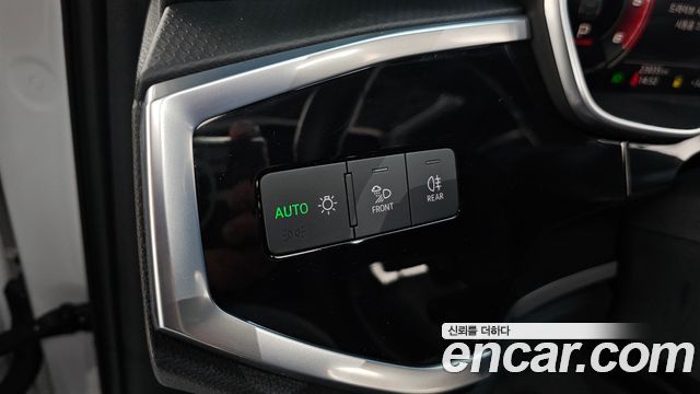 Audi Q3 35 TDI Quattro Premium