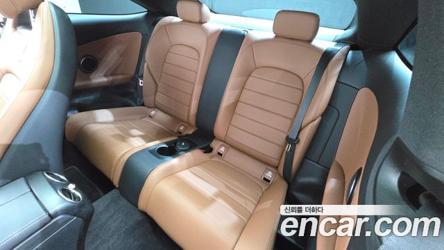 Mercedes-Benz C-Class C200 Coupe