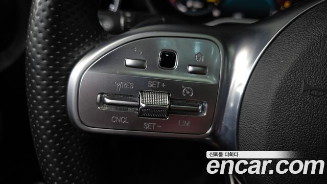 Mercedes-Benz C-Class C200 Coupe